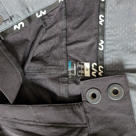 Liv bikes MTB shorts - Picture 2 of 2